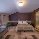 格但斯克q大克鲁酒店 4*