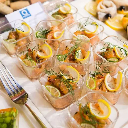 Q Grand Cru Hotel 4*