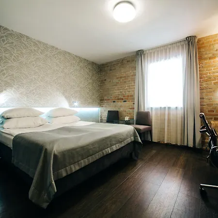 Q Grand Cru 4* Danzig